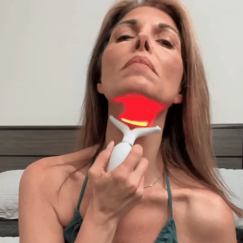 Obtenez un lifting instantané à domicile